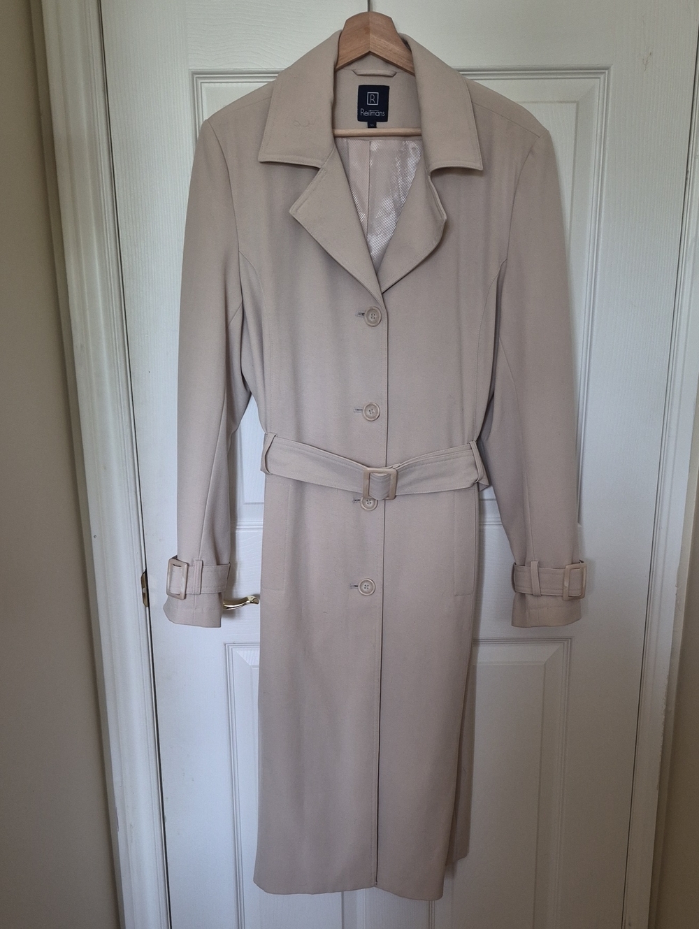 Classic Tan Single Breasted Trench Coat Belted Long Jacket